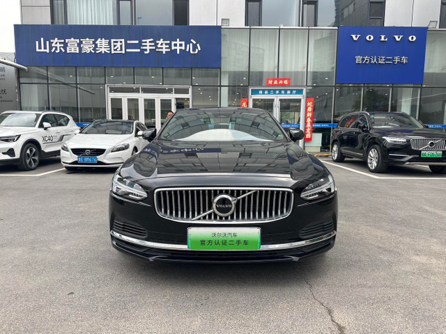 Volvo S90 MY2024 T8 Plugin Hybrid 4WD Plus