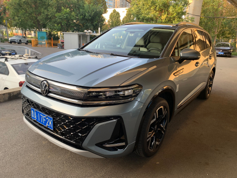 VW Talagon 450TSI 4WD 2026 модельного года, флагманский, 6-местный